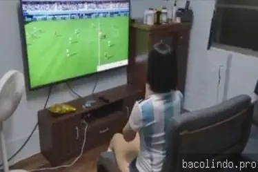 Lagi Main HP Malah Digarap Kasar Sampe Crot
